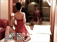 Korean milf cheating mbi burrin me të dashurin e bardhë